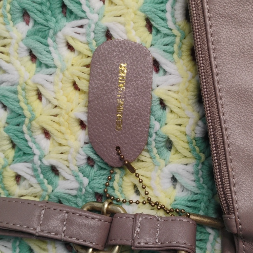 Elegant Taupe Shoulder Leather Bag - Picture 4 of 11
